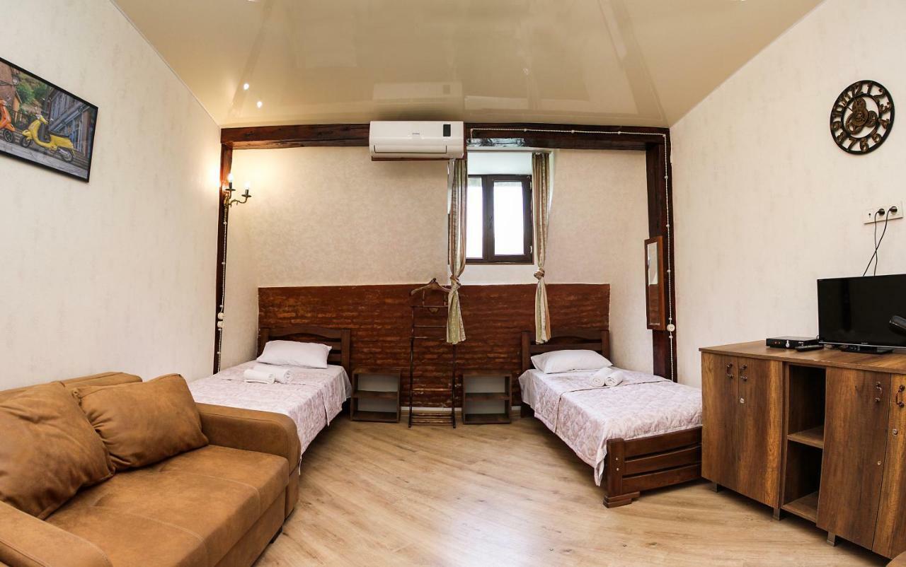 Natia'S Apartment On Dadiani St. 1 第比利斯 外观 照片