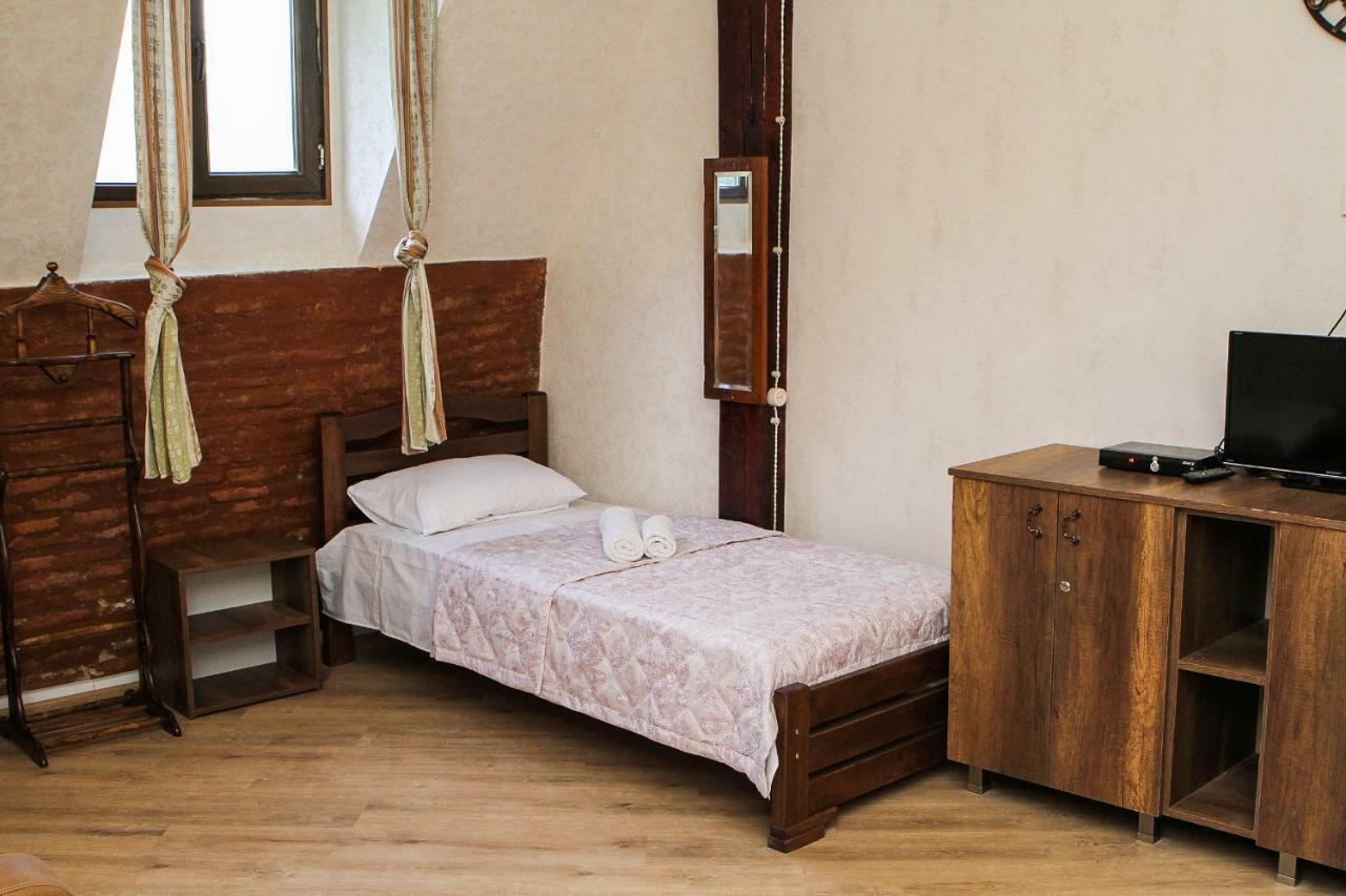 Natia'S Apartment On Dadiani St. 1 第比利斯 外观 照片